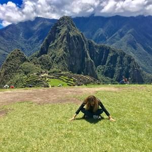 Meet your Posher, Roxana